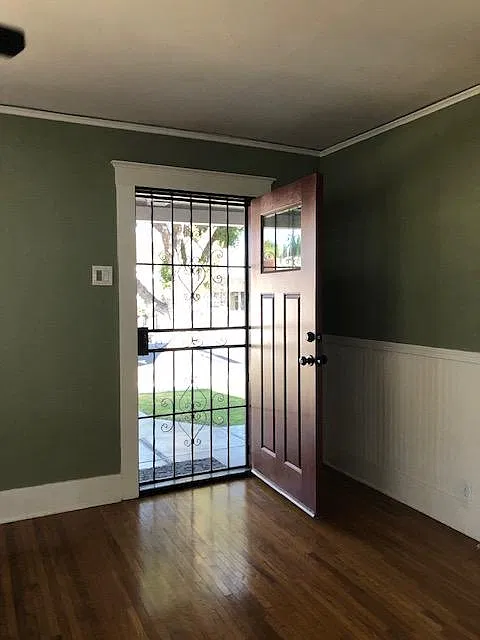 688 Mira Mar Ave — Photo 3