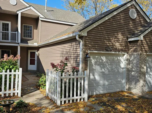 1301 McKusick Road Ln N, Stillwater, MN 55082