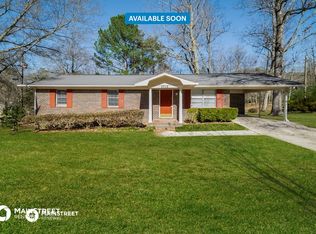 5712 Oakhill Dr, Pinson, AL 35126