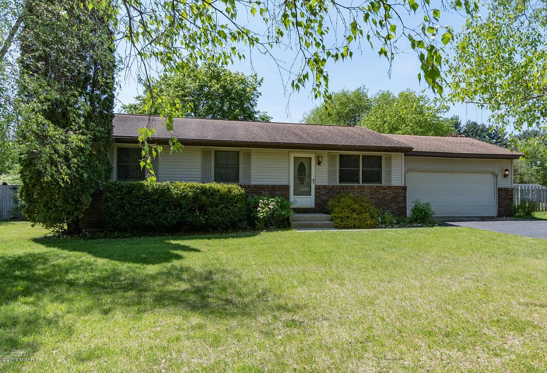 51396 Oak Dr, Mattawan, MI 49071 | Zillow