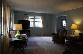 4th image of 3109 Cortland Dr