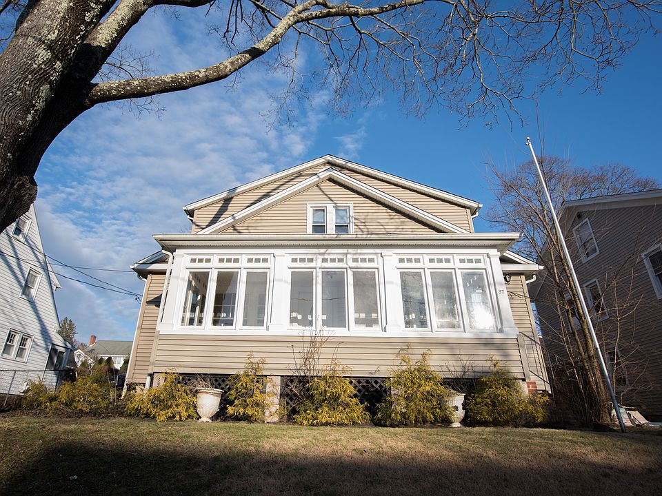 87 Garfield Avenue