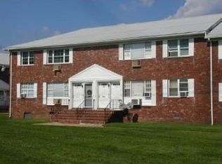 37 Gramercy Gdns, Middlesex, NJ 08846