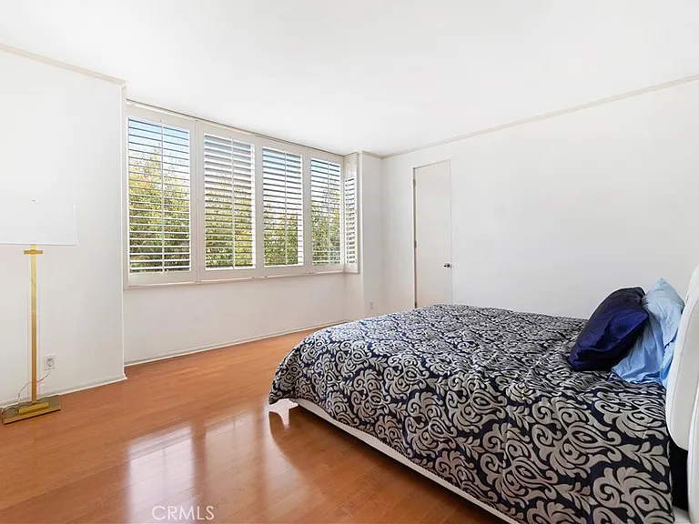 1356 Summitridge Dr — Photo 29