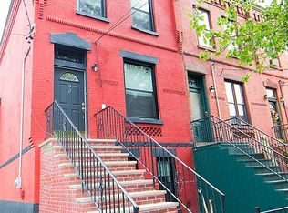 92 Astor Pl, Jersey City, NJ 07304