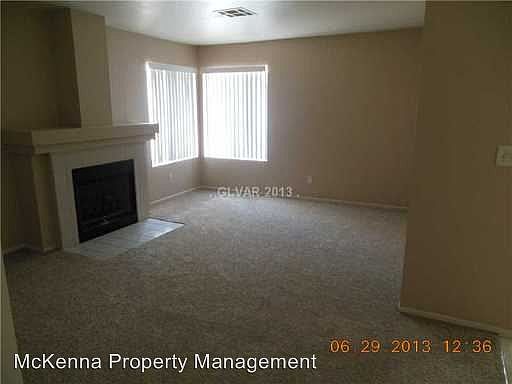 2nd image of 4068 Hazelridge Dr