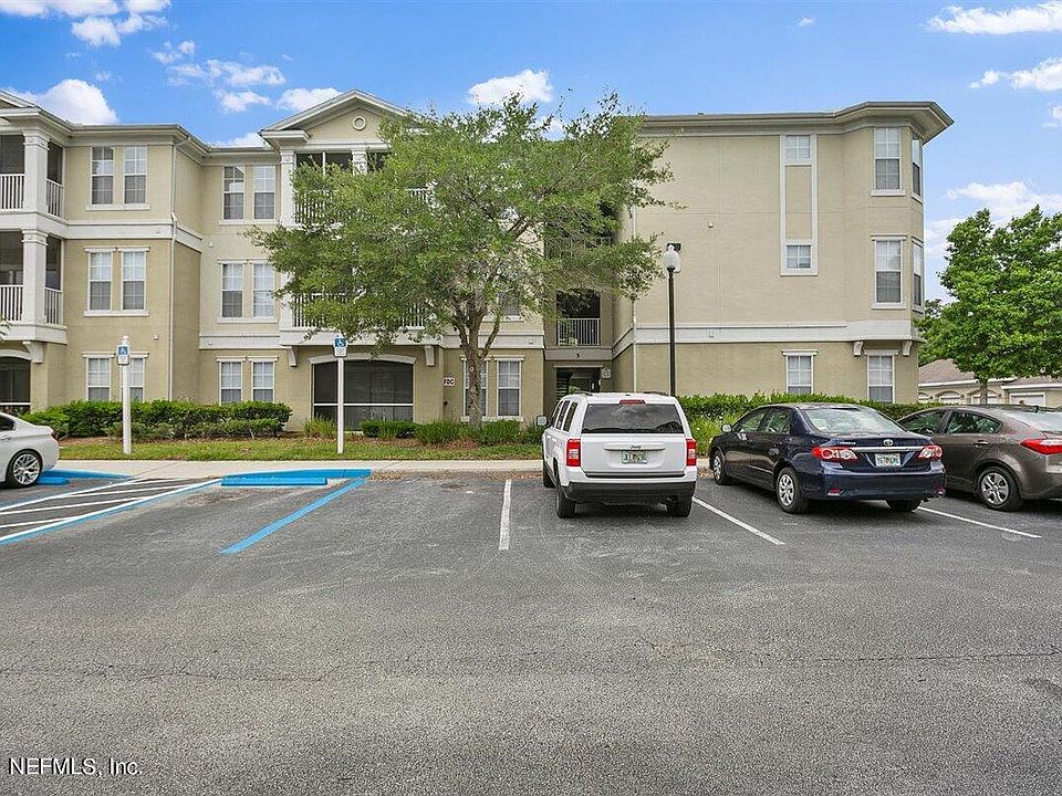 1st image of 8290 GATE Parkway #511