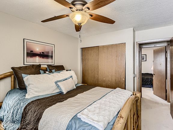 5th image of 1700 Upper Ironhorse Loop Suite 10