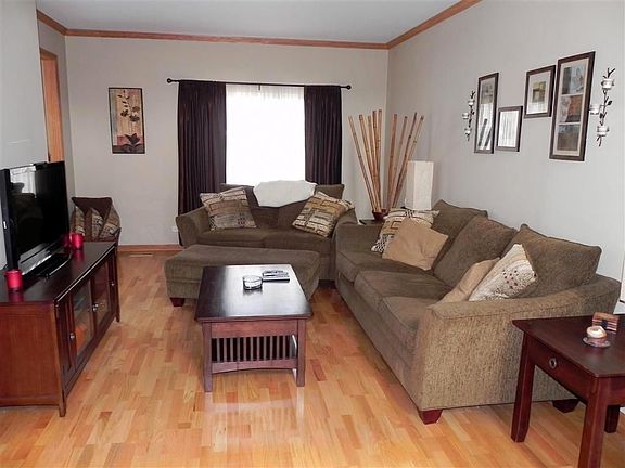 5th image of 237 Nicole Dr Unit B
