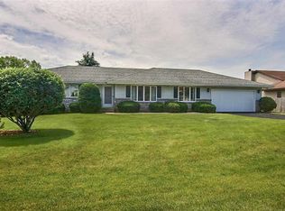 7509 Moss Canyon Rd, Cherry Valley, IL 61016