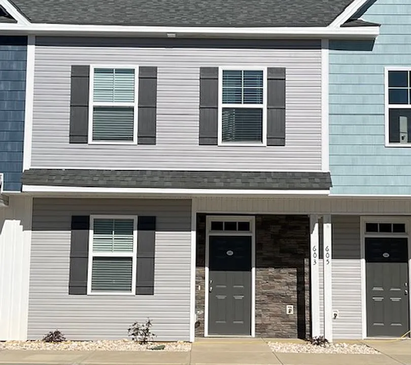 603 Windsurfing Ln