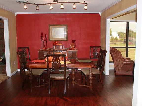 Formal Dinning 13'X12'