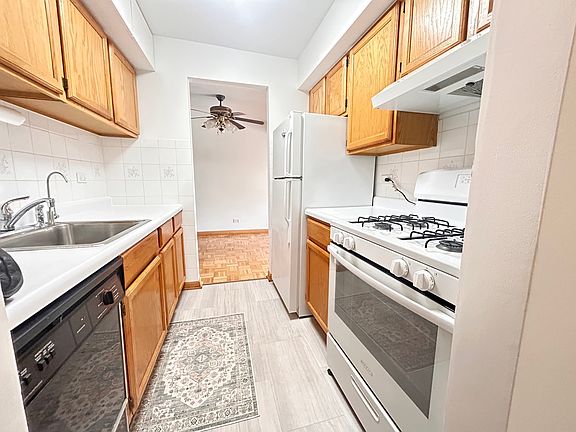 4th image of 5 Oak Creek Dr APT 3109