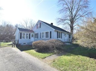 6220 Furnace Rd, Ontario, NY 14519