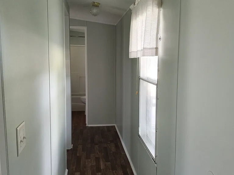 1103 Lissie Ln — Photo 8