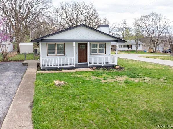68 Mulberry Ln, Camdenton, MO 65020
