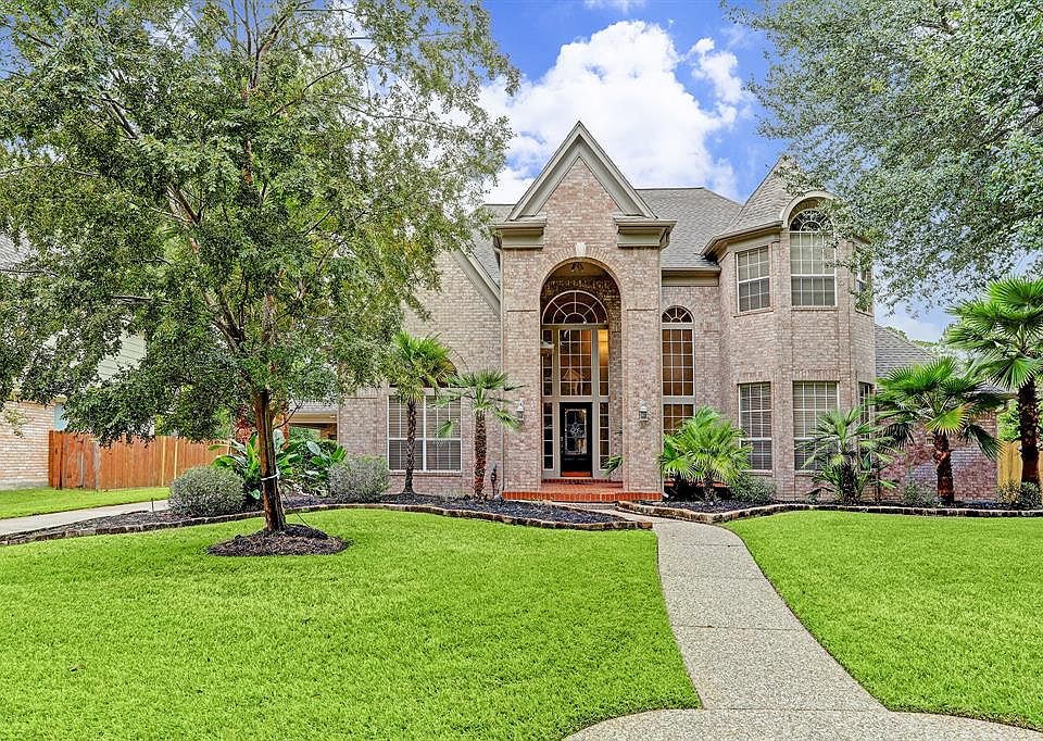 1st image of 2802 Evergreen Cliff Trl