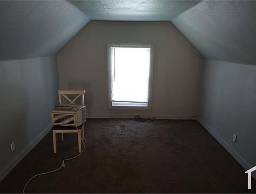 5th image of 7444 Dolphin St
