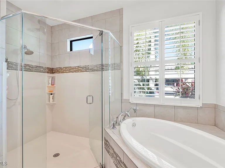 23273 Salinas Way — Photo 20