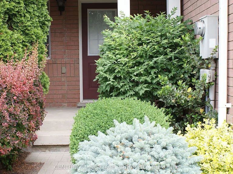 1134 Barclay Cir — Photo 28