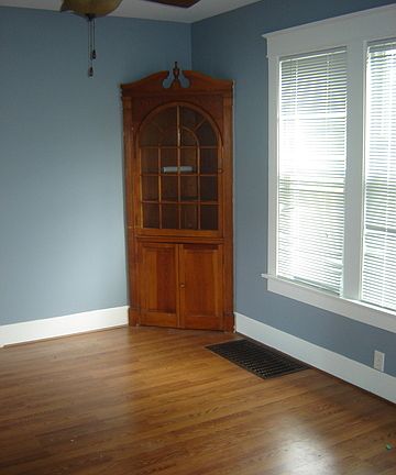 3rd image of 12 156th Pl