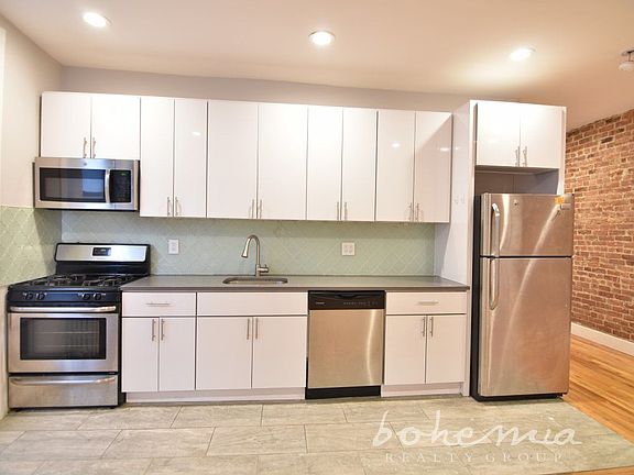 2nd image of 545 Edgecombe Ave APT 3C