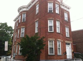 83 Benkard Ave, Newburgh, NY 12550