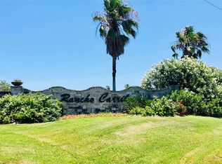 814 Casa Dr, Pt Bolivar, TX 77650