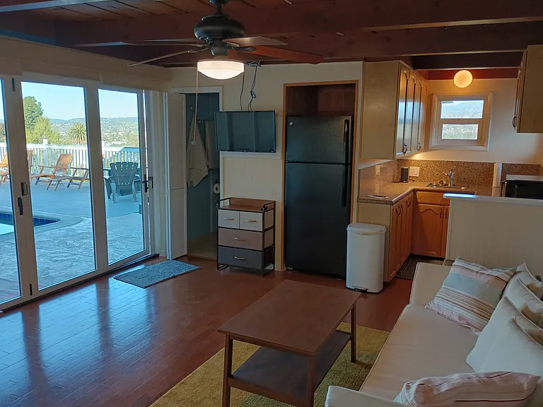 2434 Mountain View Dr — Photo 11
