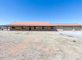 1003 E Lena Way, Huachuca City, AZ 85616