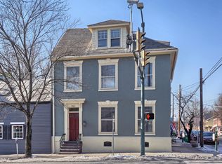 102 S Hanover St APT 2, Carlisle, PA 17013