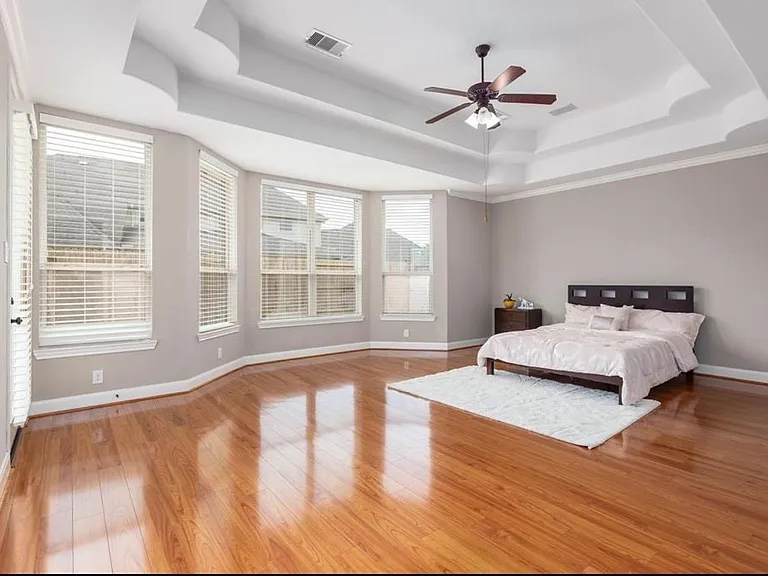 2207 Bayou Cove Ln — Photo 35