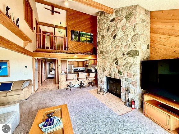 3rd image of 5828 Shanty Creek Rd #434/433