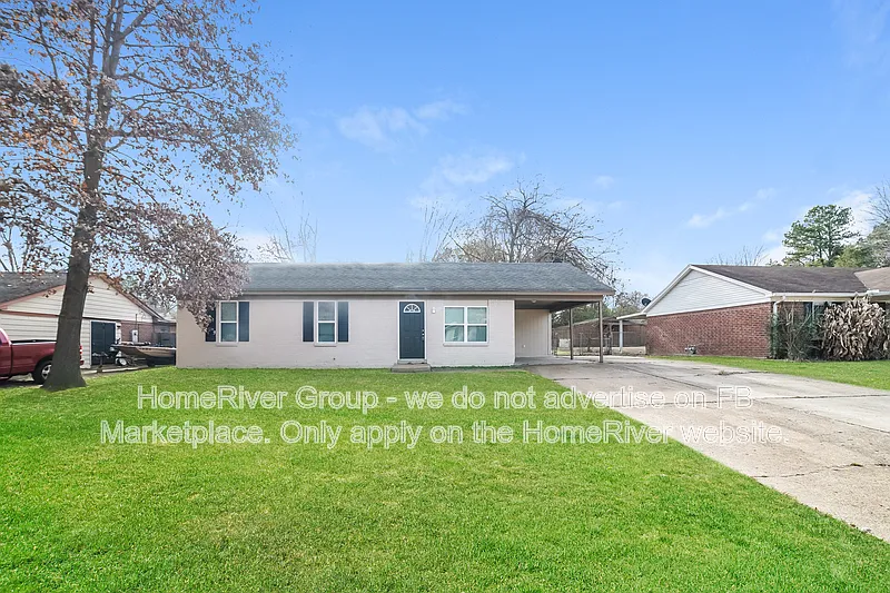 3175 Mayfair Dr