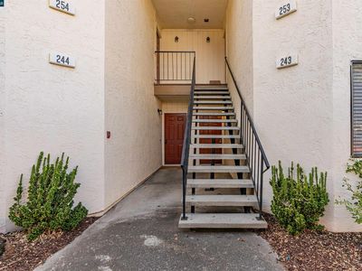 5075 Valley Crest Dr APT 243, Concord, CA, 94521