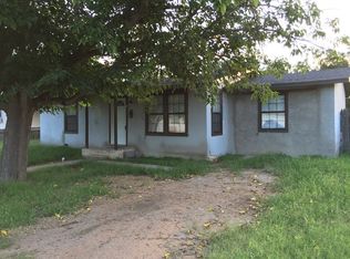 1303 S Calvin Ave, Monahans, TX 79756