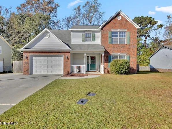 116 Raintree Circle, Jacksonville, NC 28540