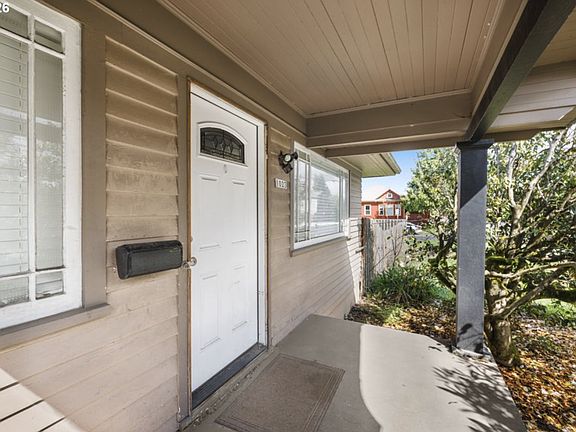 3rd image of 1023 NE 60th Ave