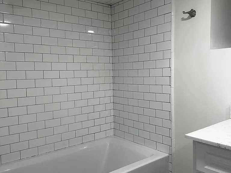 10 Elm St #1 — Photo 8