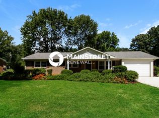 633 Cedar Ln, Reidsville, NC 27320