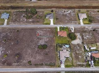 844 Newell St E, Lehigh Acres, FL 33974