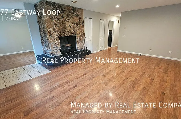 3977 Eastway Loop — Photo 5