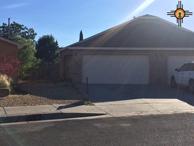 1st image of 1635 Bradley Ct