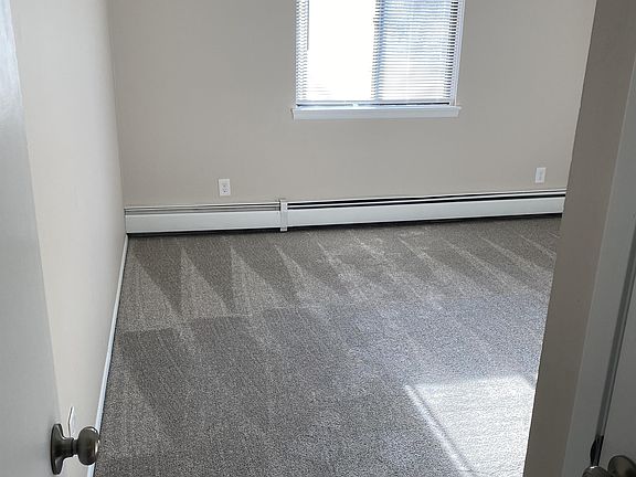4th image of 1700 Elder St #10675240