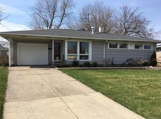 94 Kingsbury Ln, Tonawanda, NY 14150