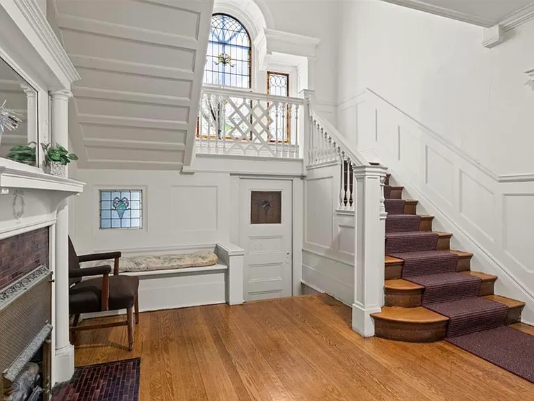 189 Dartmouth St #1 — Photo 2