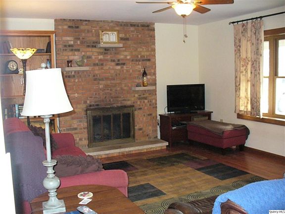 Home for Sale in Quincy, IL $179,500