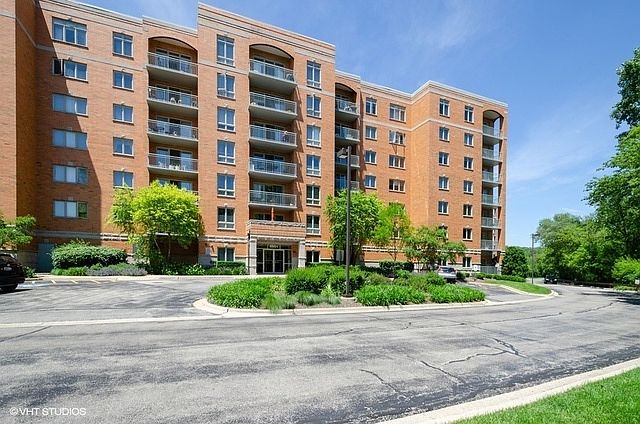 1st image of 6801 N Milwaukee Ave APT 511