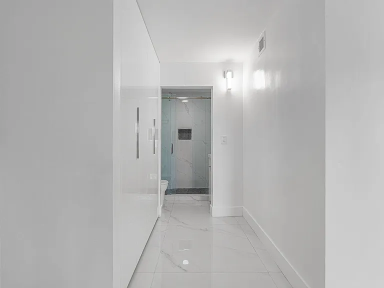 510 W Park Dr #104-3 — Photo 13