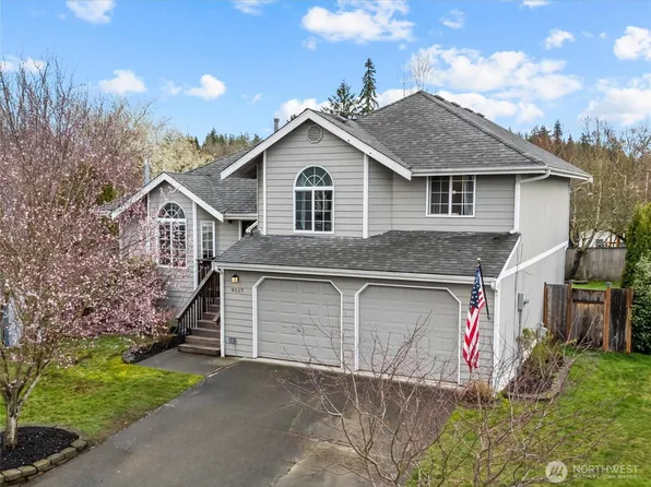 9517 53rd Avenue NE, Marysville, WA 98270